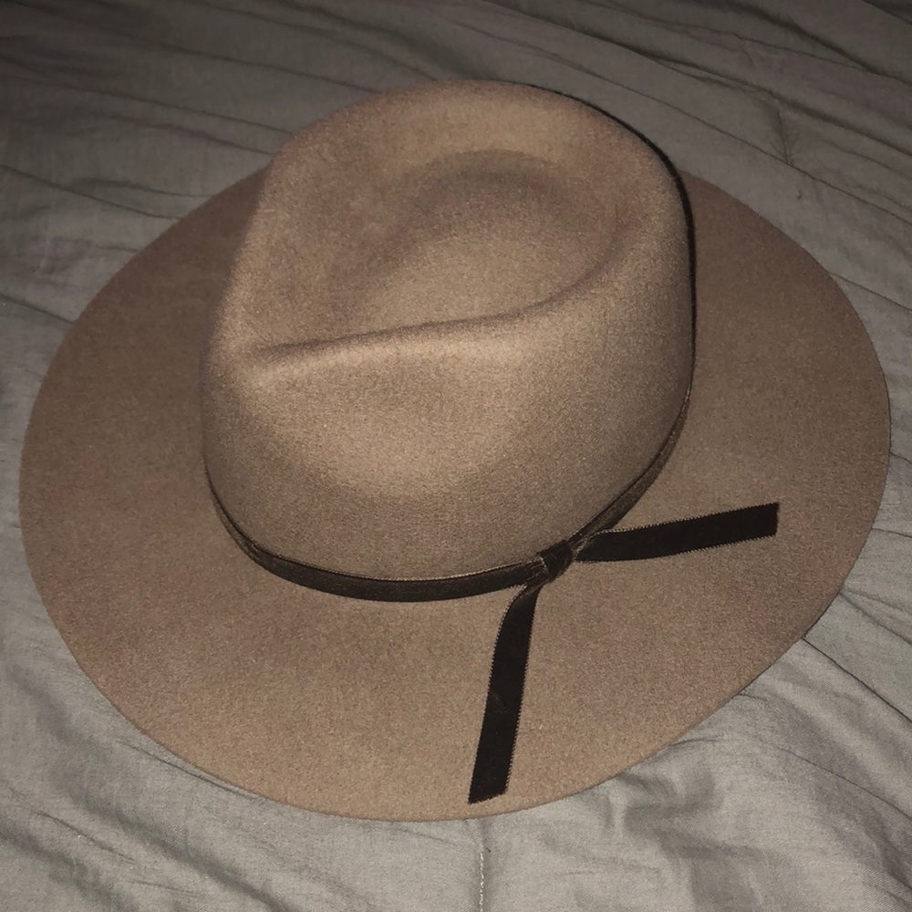 Lucky Brand Hat